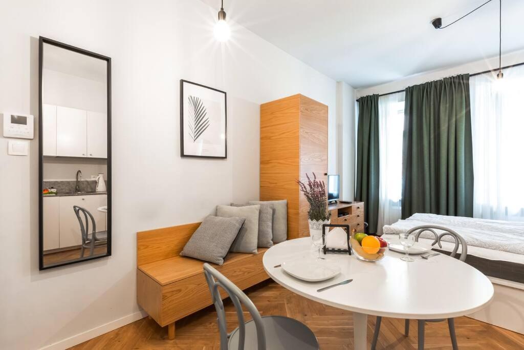 Cute Apartment Perfect For Business And Travel. Warszawa Zewnętrze zdjęcie