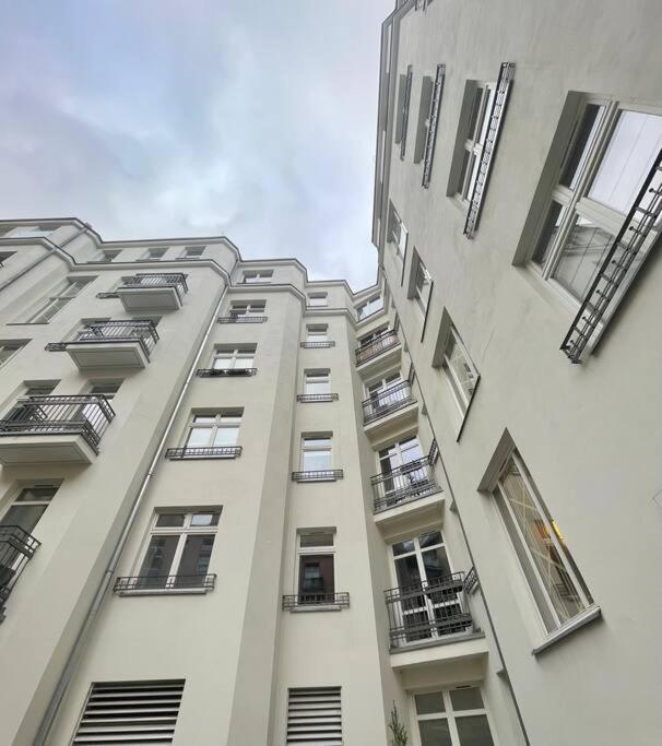 Cute Apartment Perfect For Business And Travel. Warszawa Zewnętrze zdjęcie