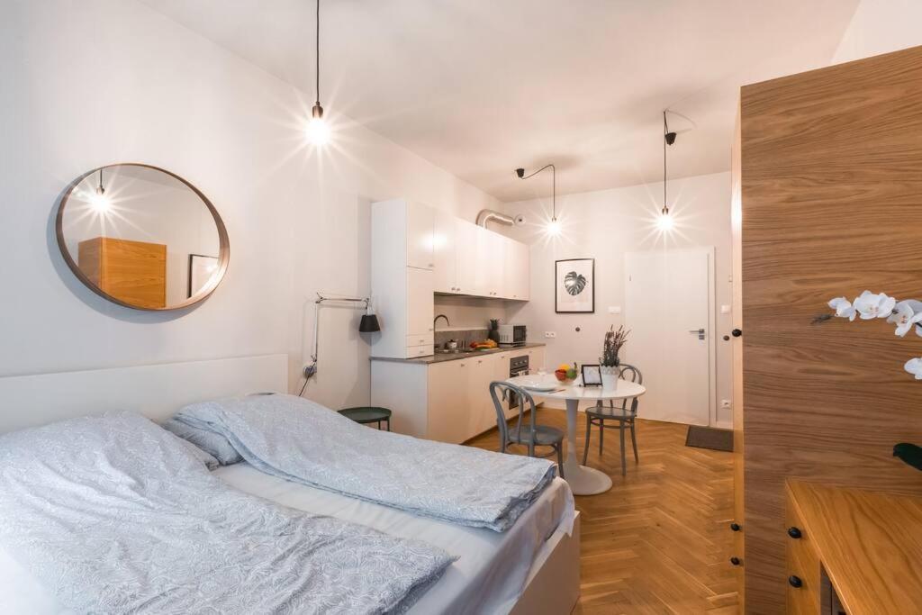 Cute Apartment Perfect For Business And Travel. Warszawa Zewnętrze zdjęcie